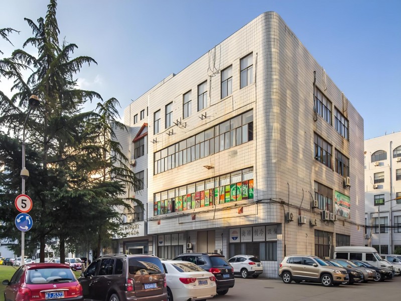 虹桥临空工贸园区外立面