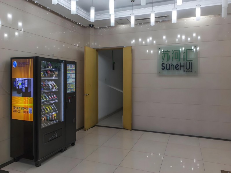 越界·苏河汇（国企参股楼盘）大堂