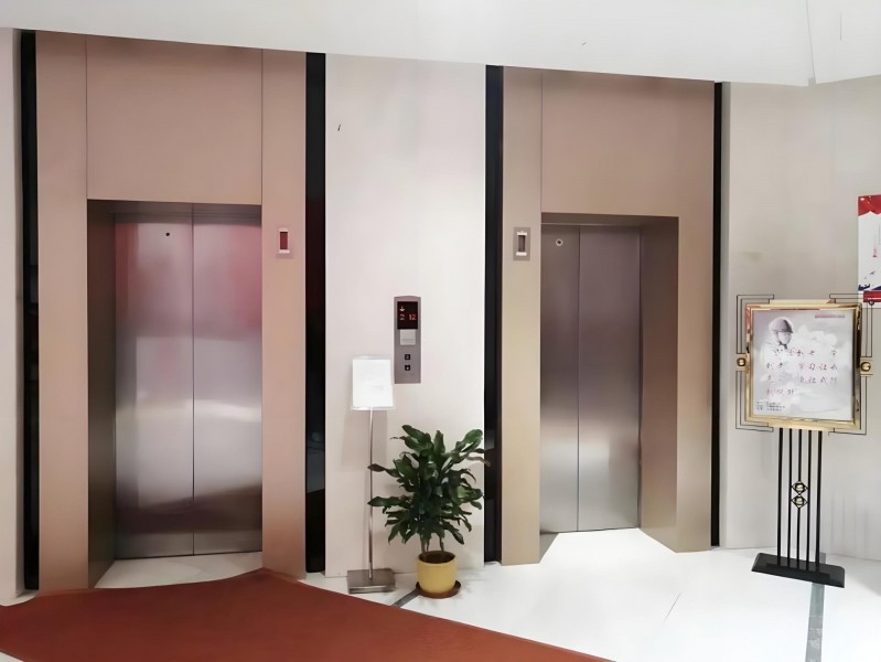 西部大厦电梯厅