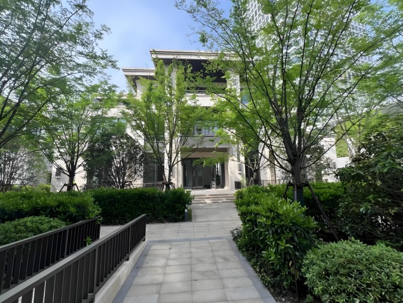 信泰海派商邸外立面