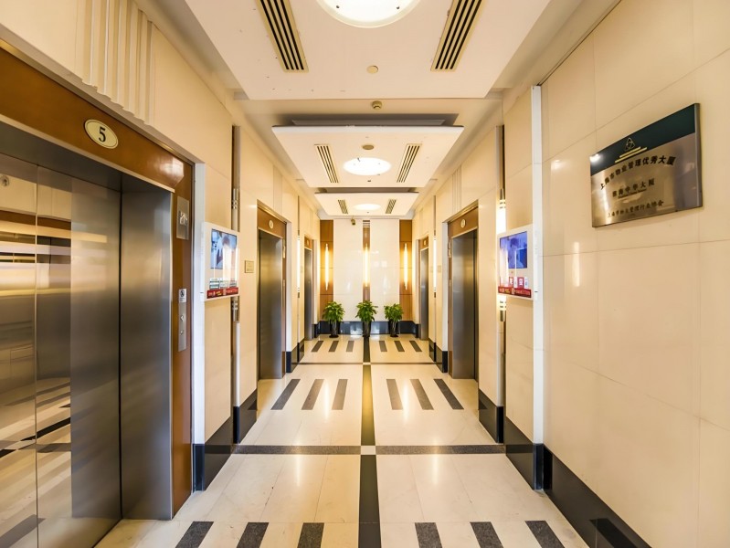 淮海中华大厦电梯厅