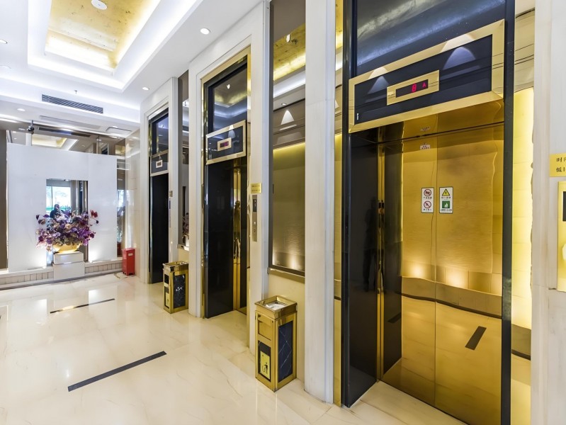 飞洲时代大厦电梯厅