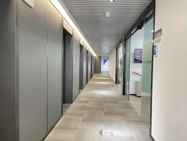 东淮海国际大厦走道