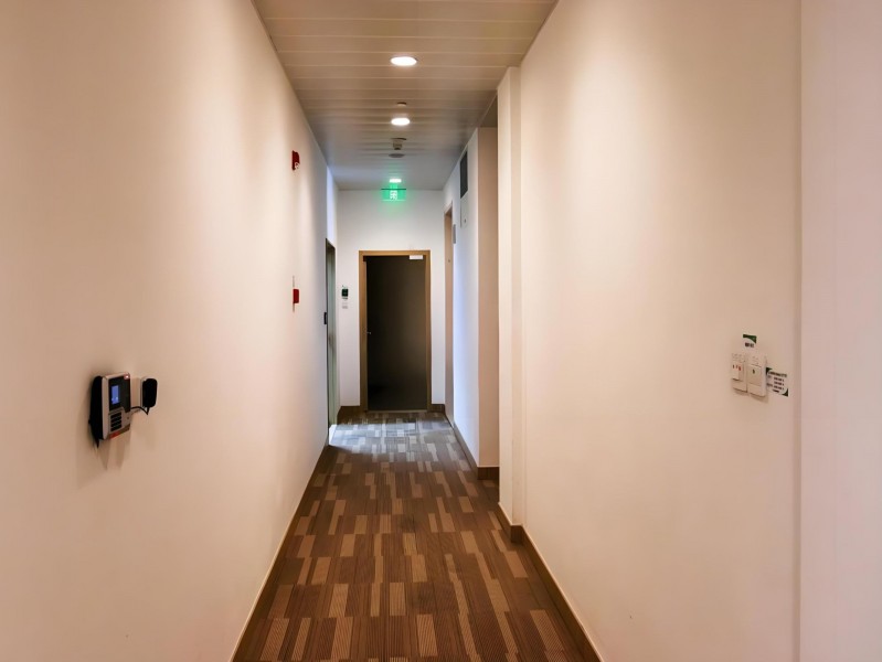 中国人保寿险大厦（国企楼盘）走廊