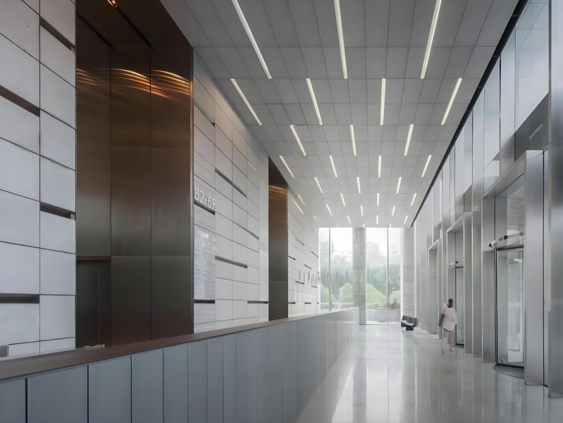 黄浦中心大厦电梯厅