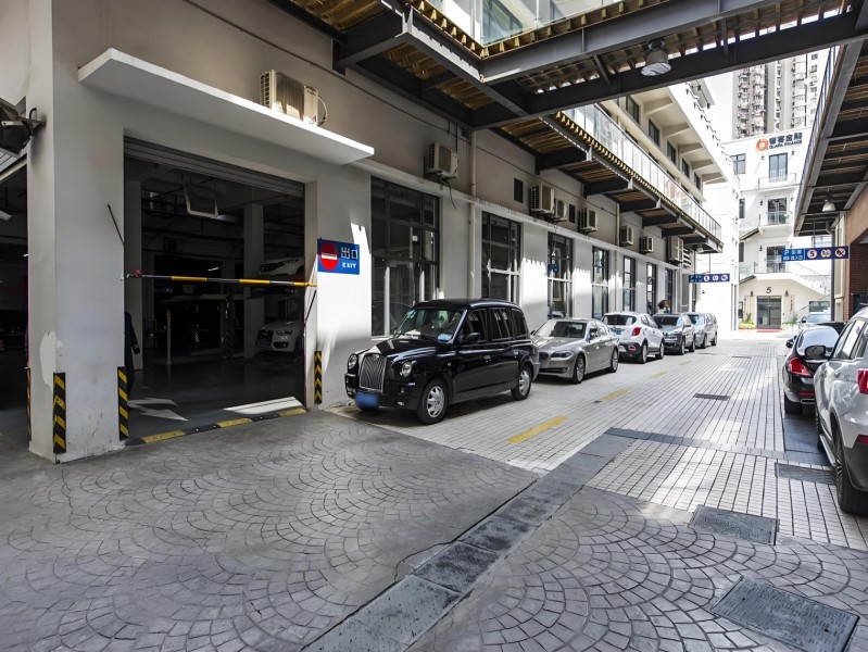 宏慧盟智园：24小时独立空调外立面