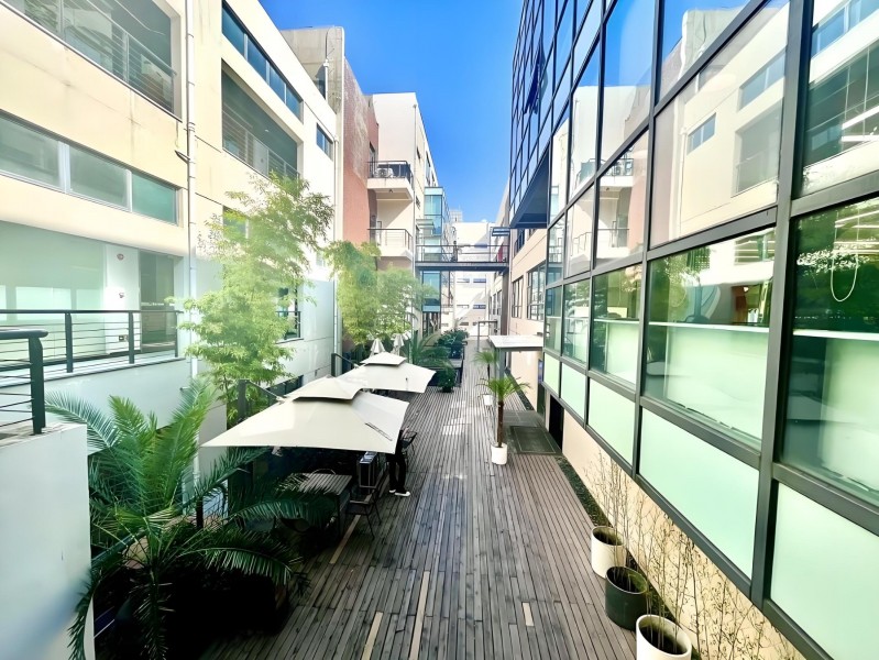 越界·智造局一期：24小时独立空调露台