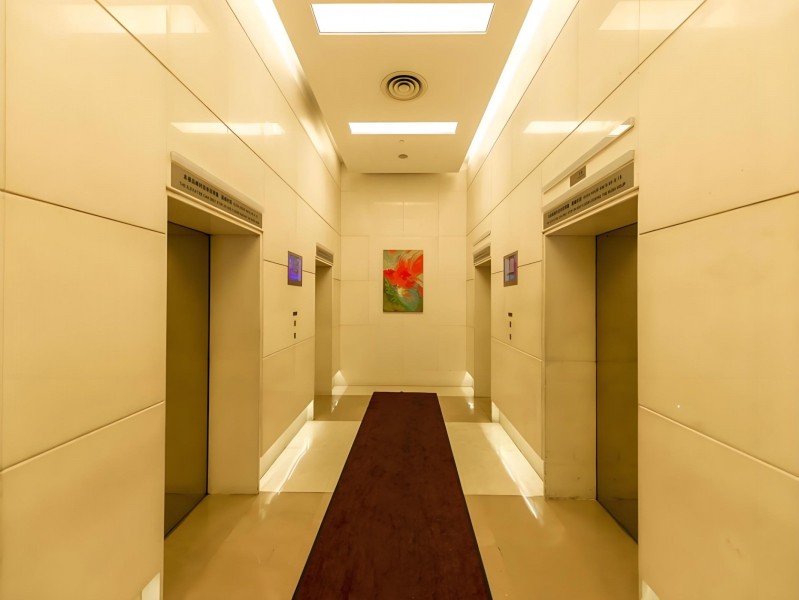 久事复兴大厦（国企楼盘）电梯厅