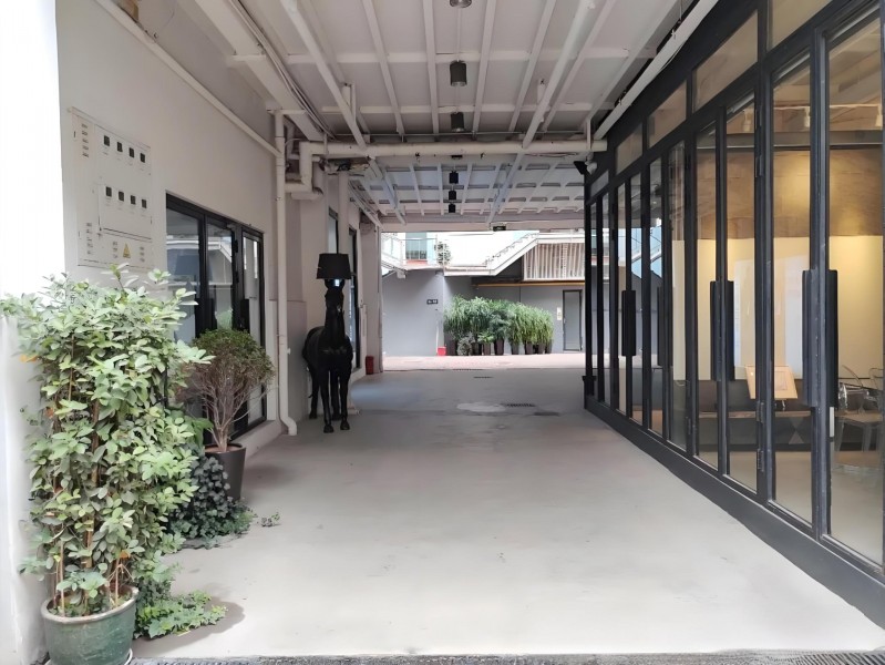 8号桥一期（国企楼盘）大堂