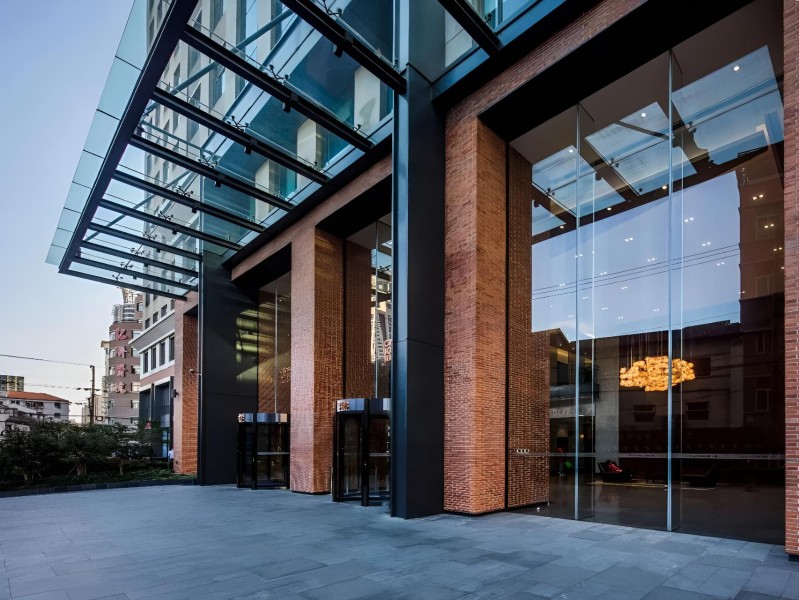 华设大厦(浦汇大厦)外立面