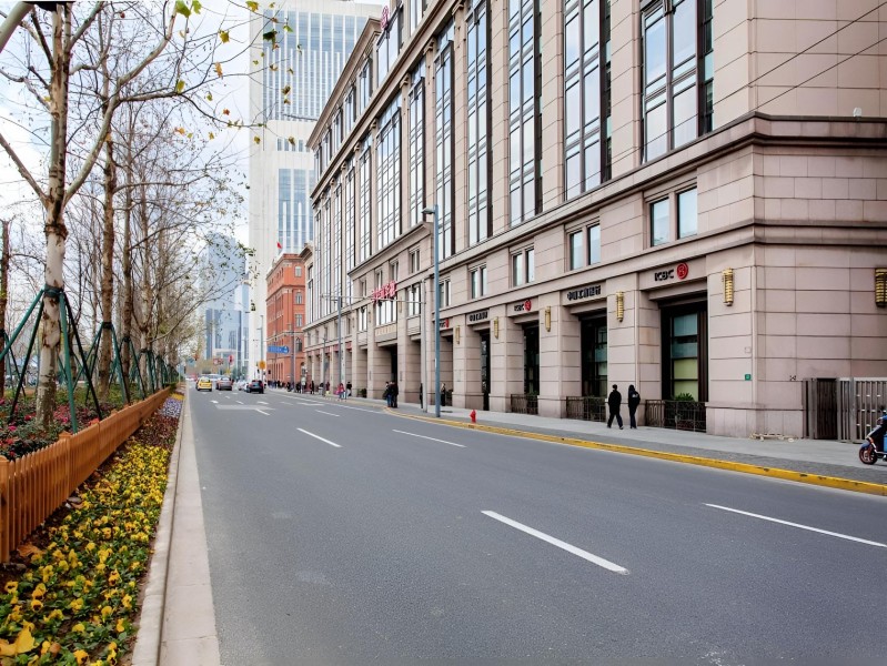 外滩华融大厦（国企楼盘）外立面